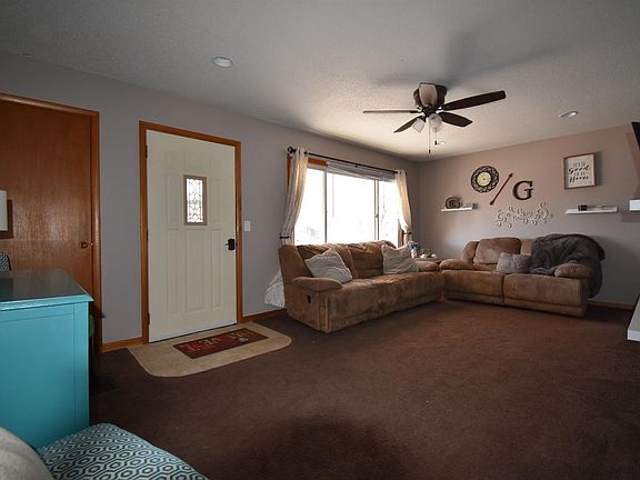 3rd image of 509 NE 8th St