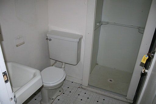 2nd image of 2924 E Broad Ave APT 5