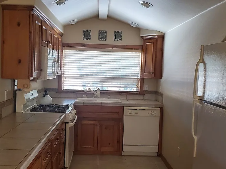 8424 Silver Bridge Rd — Photo 5