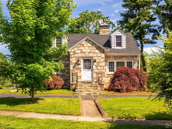 136-136 Glendale Dr, Trenton, NJ 08618