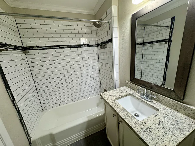 1723 Corita St — Photo 24