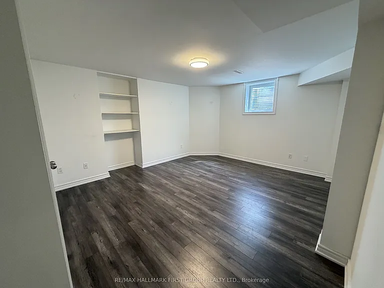46 Welsh St #BASEMENT — Photo 10