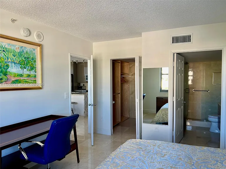 651 Okeechobee Blvd #811 — Photo 22