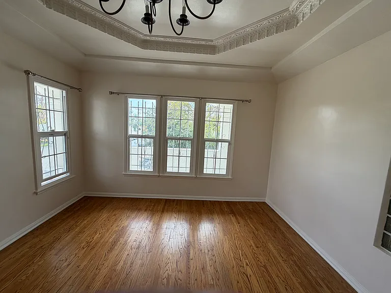 103 S Harper Ave #103 — Photo 4