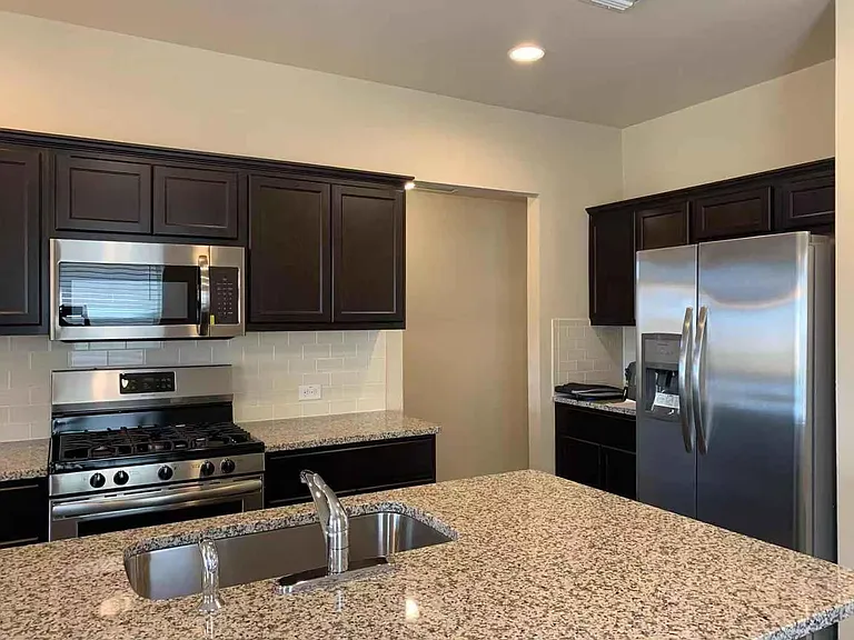 13910 Levy Ln — Photo 11