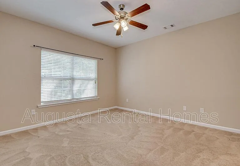 207 Old Berzelia Rd — Photo 13