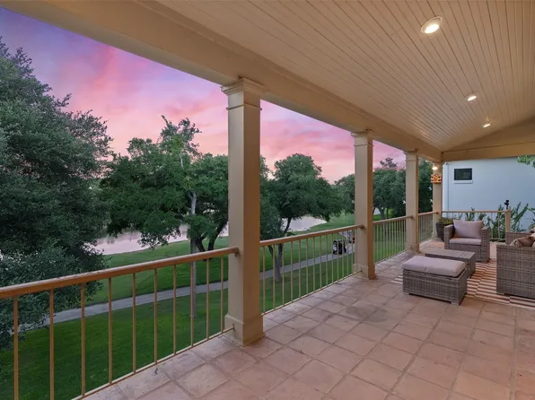 52 Club Estates Pkwy, The Hills, TX 78738