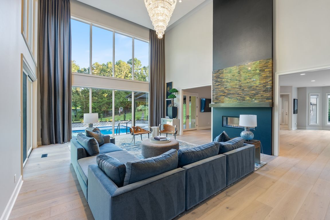 next background image