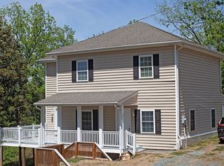 103 Linden St, Charlottesville, VA 22902