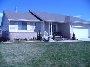 1376 N 2950 W, Clinton, UT 84015
