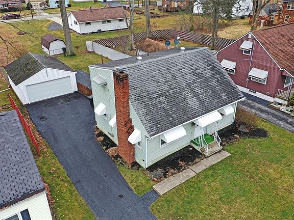 5th image of 1869 Beechwood St NE