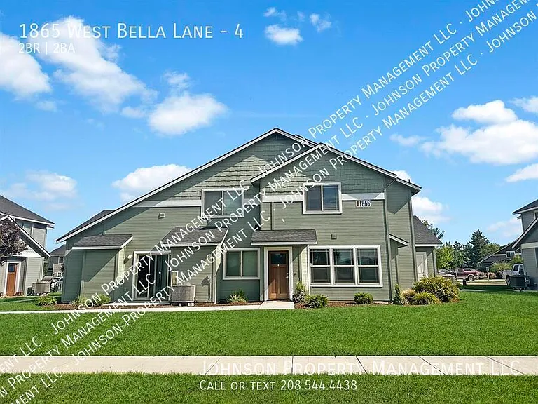 1865 W Bella Ln #4 — Photo 1