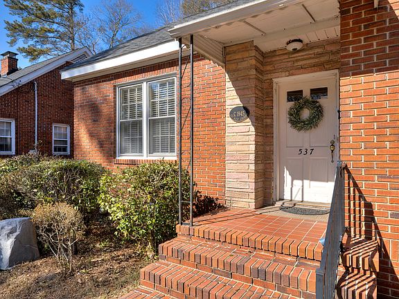 5th image of 537 W Calhoun St