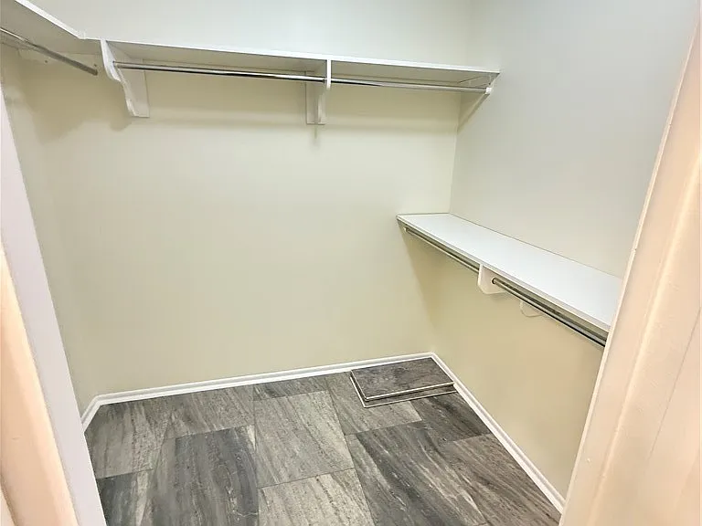 17426 Birchwood Ln #6 — Photo 4