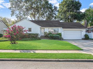 1436 Cleveland Ave, East Meadow, NY 11554