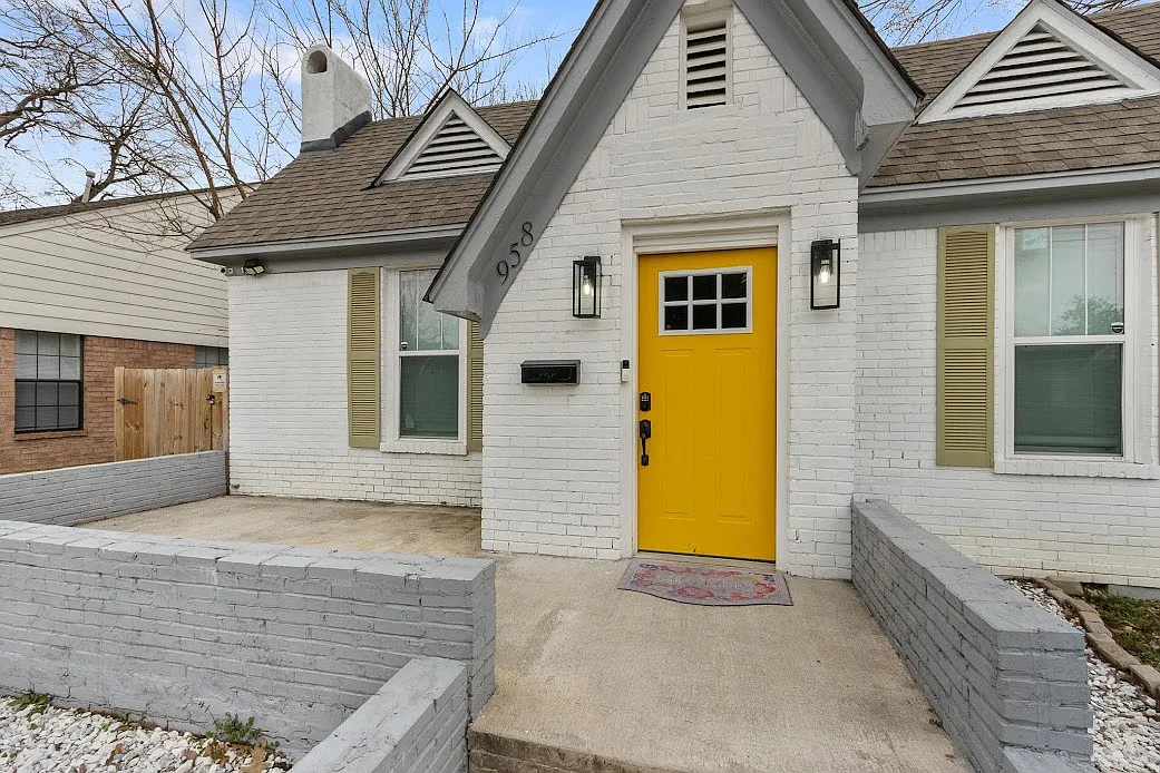 4 bed, $3,200 — Photo 4