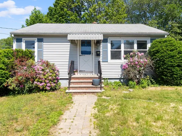 50 Elmwood Rd, Methuen, MA 01844