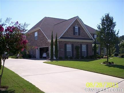 Extended driveway with 3 car garage