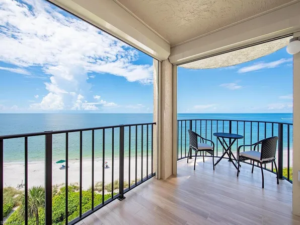 3215 Gulf Shore Blvd N APT 506, Naples, FL 34103