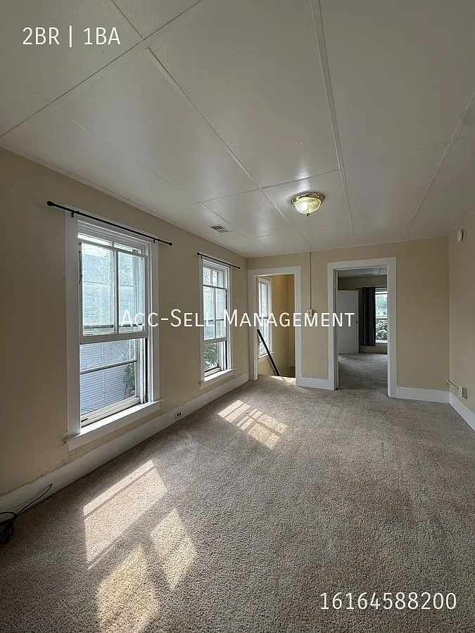2BR/1BA Upper Apartment Near Downtown GR at 847 Bridge NW #2, Grand Rapids, MI 49504 — Photo 3
