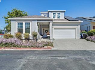 11 Fallen Leaf Ct, Rodeo, CA 94572
