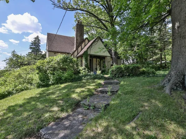 2926 Erie Ave, Cincinnati, OH 45208