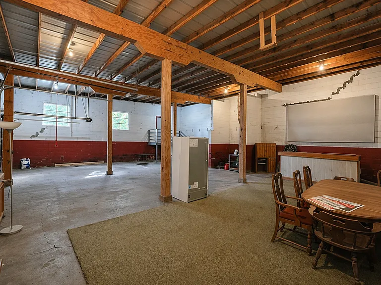 garage