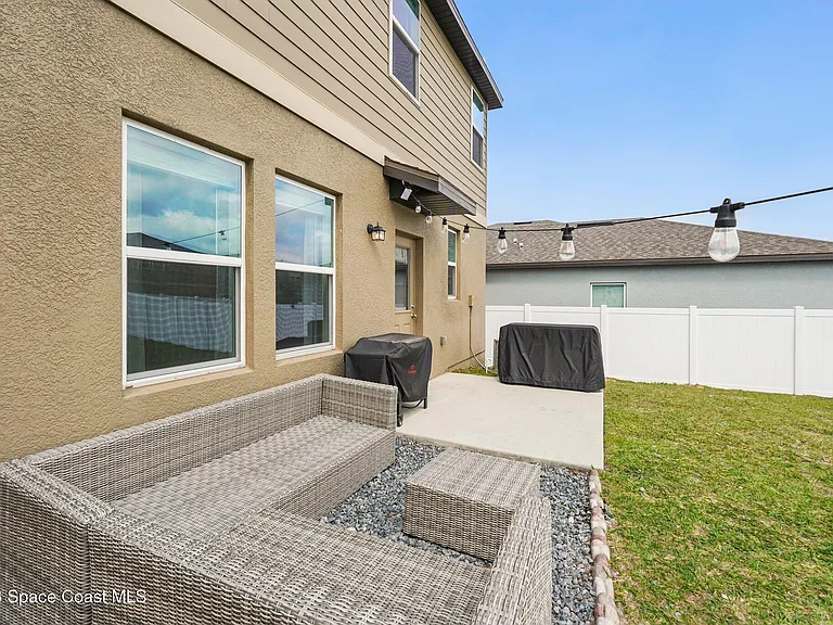 2024 Hemingway Cir — Photo 18