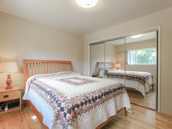 3rd image of 2956 Noel Dr #3