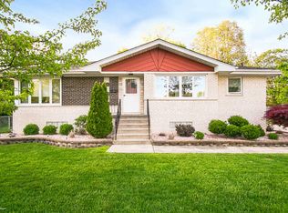 6750 W 114th St, Worth, IL