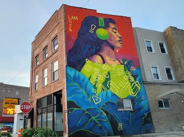 4879 N Lincoln Ave APT 2, Chicago, IL 60625
