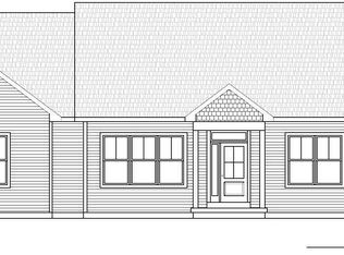 13 Crestwood Dr, Greenfield Center, NY 12833