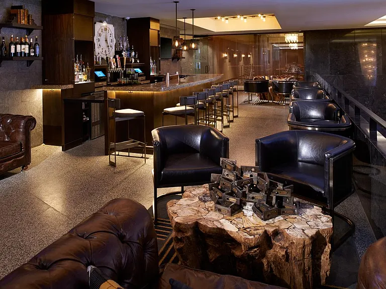 Iconic Living at The 9 — Photo 13
