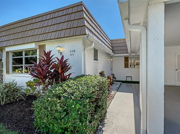 5474 Riverbluff Cir #V35, Sarasota, FL 34231