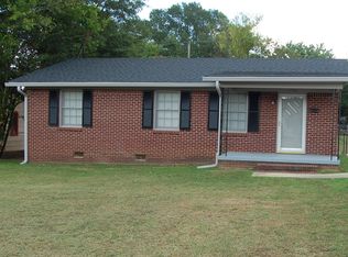 450 Maple St, Winnsboro, SC 29180