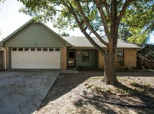 2520 La Paloma Dr, Denton, TX 76209