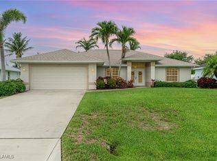 3708 SW 2nd Ln, Cape Coral, FL 33991