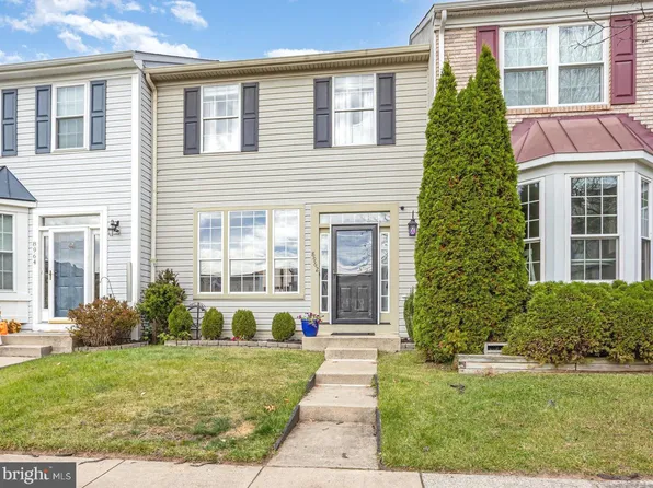 8962 Whitetail Ct, Perry Hall, MD 21128