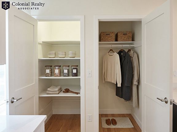 5th image of 17 Kelley Ct #33