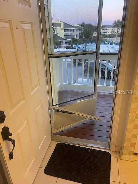 1 bed, 1.0 bath, 804 sqft, $1,800 — Photo 3