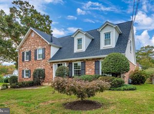 8607 Postoak Rd, Rockville, MD 20854