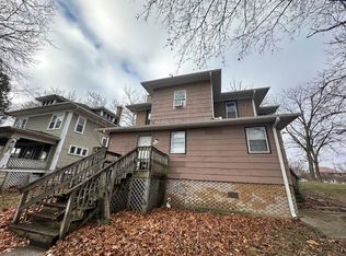 11 Nicholson St, Joliet, IL 60435