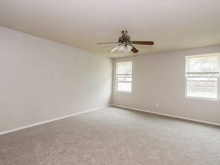 816 Bessemer Dr — Photo 11