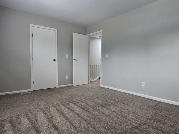 2991 Benchwood Rd, Dayton, OH 45414