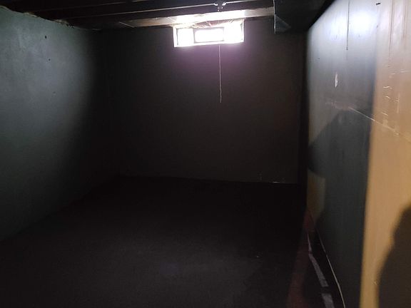 3rd image of 526 S Hawthorne St