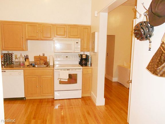 landlord_unit_photo_1.99121