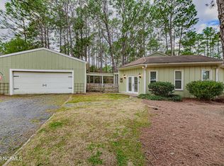 40 Windsong Pl, Whispering Pines, NC 28327
