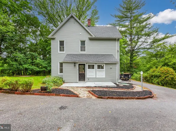 719 Wilson Ave, Sykesville, MD 21784
