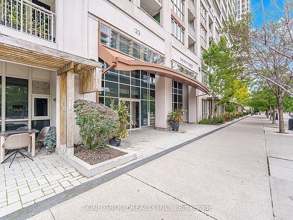 3rd image of 35 Bastion St #311