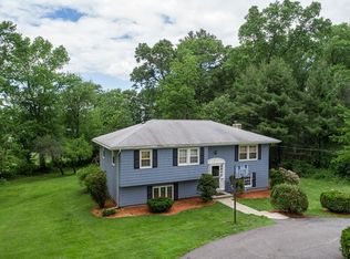 149 Old Westford Rd, Chelmsford, MA 01824